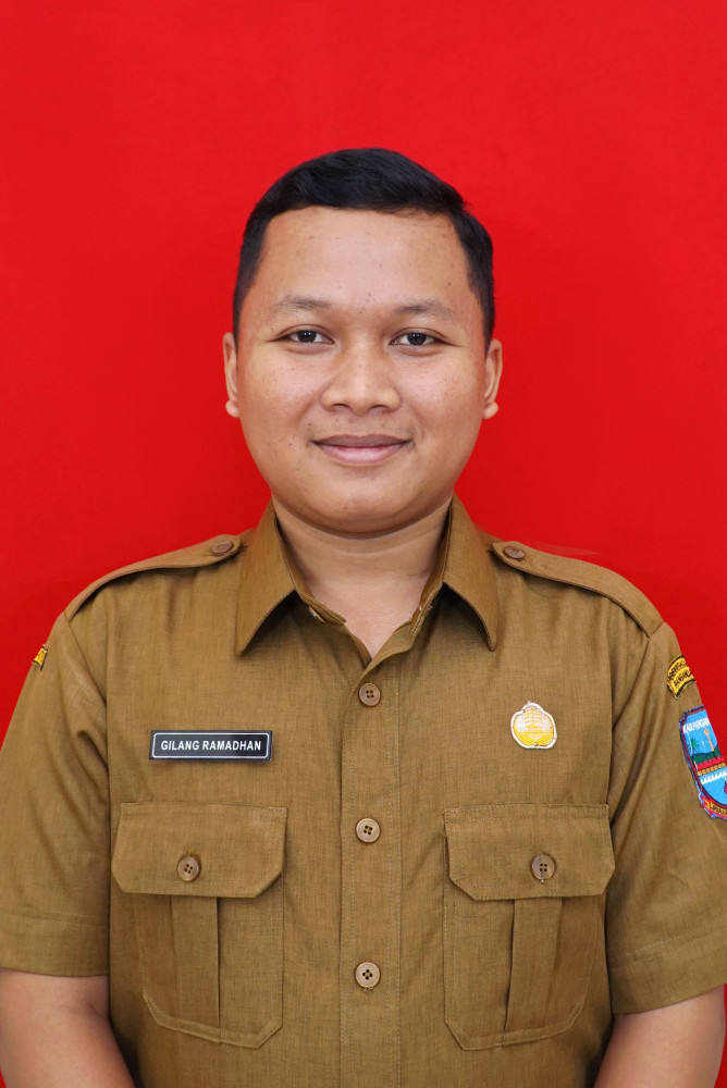 GILANG RAMADHAN
